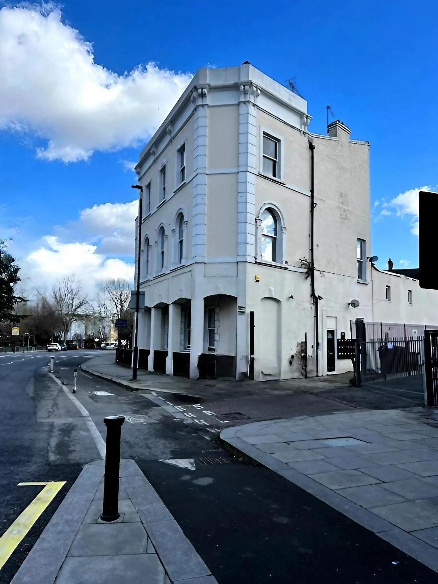 Modern Studios Queenspark London Kültér fotó